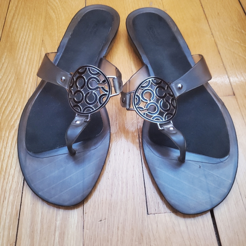 Coach flip flops